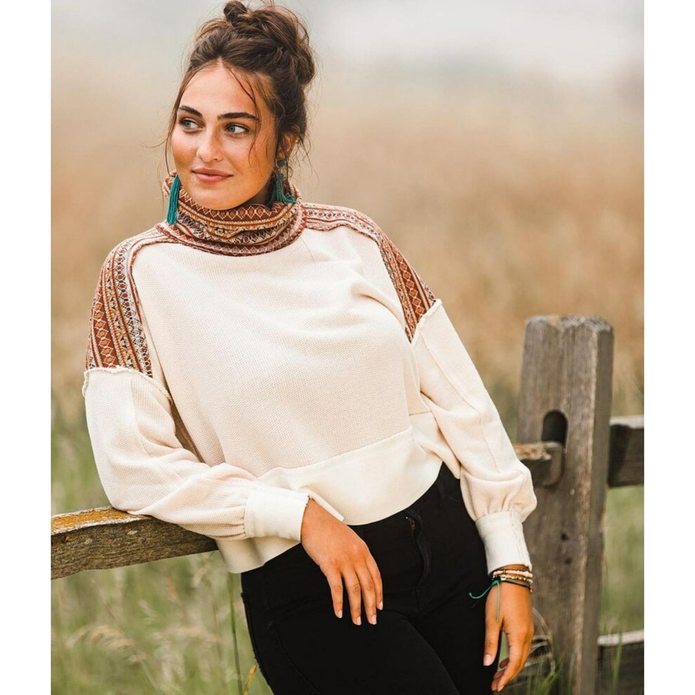 Gimmicks Buckle | Fair Isle Contrast Cowl Neck Pullover Cream